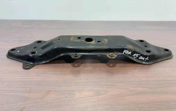 Subaru Forester SJ Gearbox mounting bracket