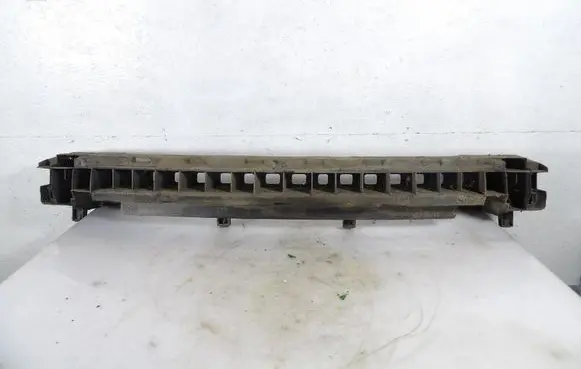 Renault Clio IV Rear bumper support beam 8509901299R