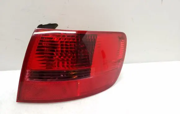 Audi A6 S6 C6 4F Rear/tail lights 4F9945066B