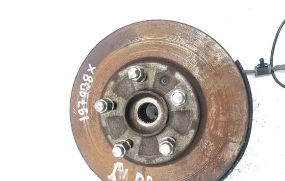 Chevrolet Cruze Front wheel hub spindle knuckle