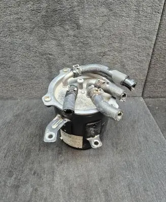 Audi Q7 4L Fuel filter housing 7L6127401F