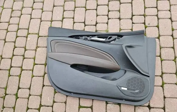 Opel Insignia B Coupe rear side trim panel OPELCZESCI.com-H22