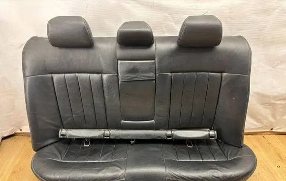 Mercedes-Benz E AMG W212 Rear seat
