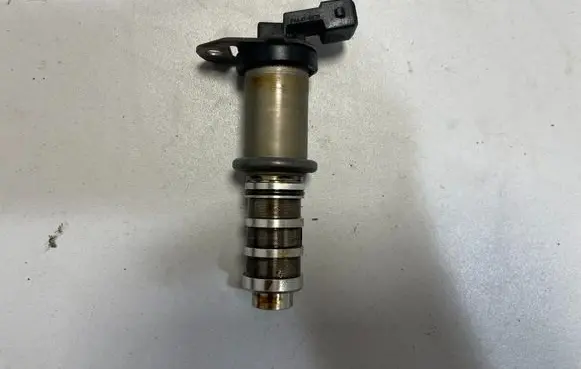 BMW 4 F32 F33 Electromagnetic valve 8605123 7851299