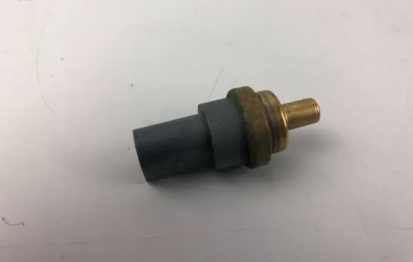 Audi A8 S8 D4 4H Coolant temperature sensor 06A919501A
