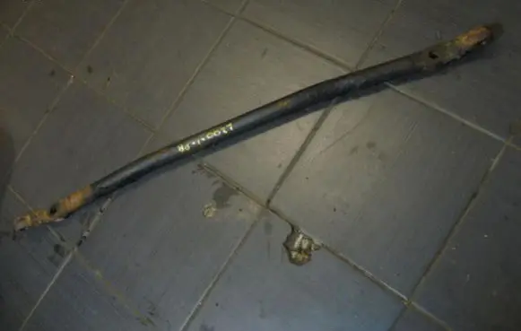 Mitsubishi Pajero Sport I Steering tie rod 