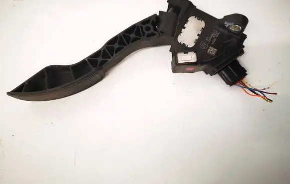 Toyota Corolla E140 E150 Accelerator throttle pedal 7811002020