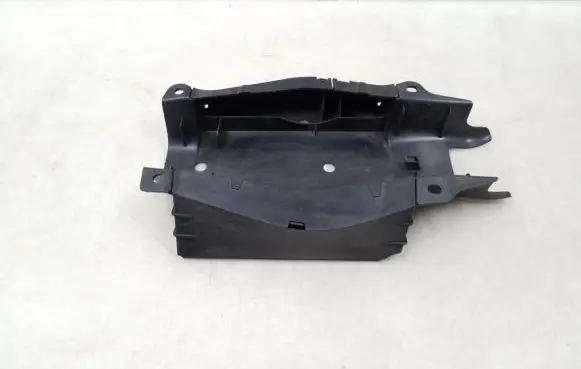 Mercedes-Benz E W213 Trunk boot underbody cover/under tray A2133520400