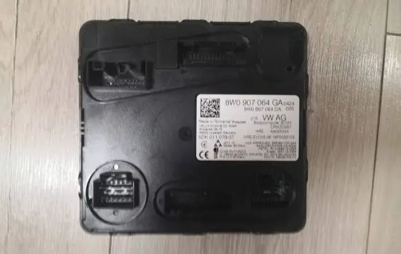 Audi A4 S4 B9 Comfort/convenience module 8W0907064GA