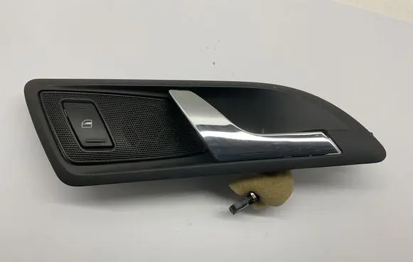Skoda Octavia Mk2 (1Z) Rear door interior handle 1Z0839248