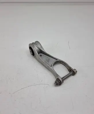Porsche Macan (95B) Engine mounting bracket 95b199331a