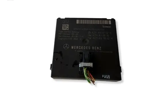 Mercedes-Benz S W221 Gateway control module A2219006702 A2219020802 A2219016900