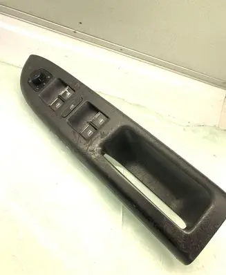 Volkswagen Golf Plus A set of switches 5M2867372B