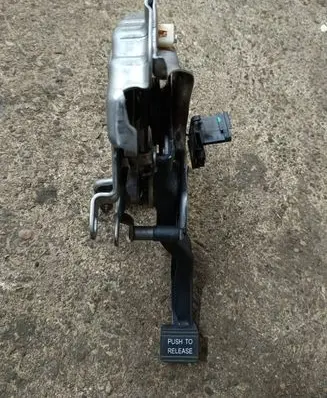 Dodge Durango Handbrake/parking brake lever assembly 04779627AJ SH412