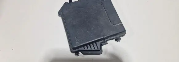 Renault Scenic III - Grand scenic III Fuse box cover 284C40002R