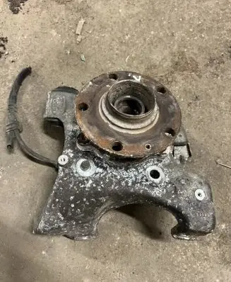 Audi A6 S6 C6 4F Rear wheel hub spindle/knuckle 