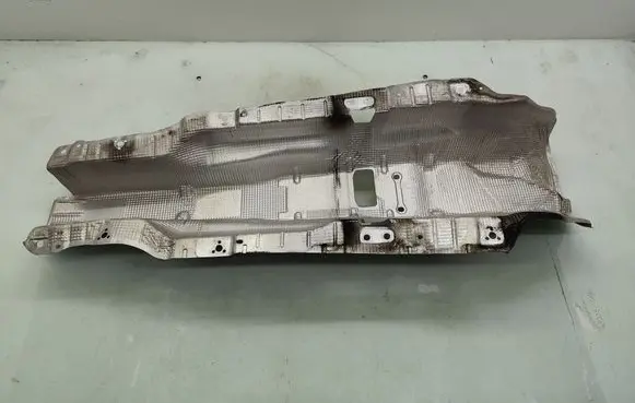 Volkswagen T-Roc Exhaust heat shield 5QC825662