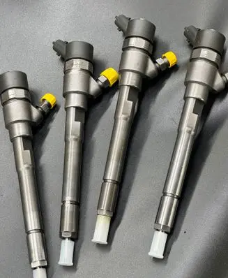 KIA Optima Fuel injectors set 0445110258