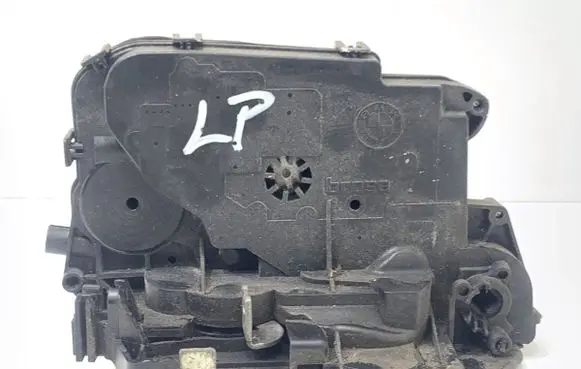 BMW 3 E90 E91 Front door lock 7059967