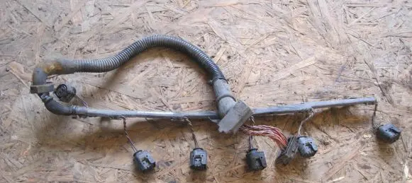 BMW 7 F01 F02 F03 F04 Fuel injector wires 759045906