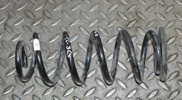 Audi TT TTS RS Mk3 8S Rear coil spring 8S0511115AQ