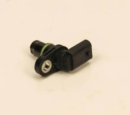 Volkswagen Polo V 6R Camshaft position sensor 04C907601A