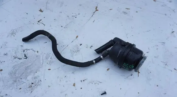 Audi A6 S6 C6 4F Power steering fluid tank/reservoir 