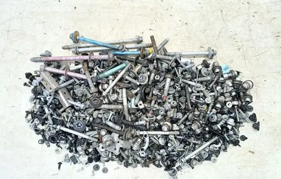 Jaguar F-Type Nuts/bolts 
