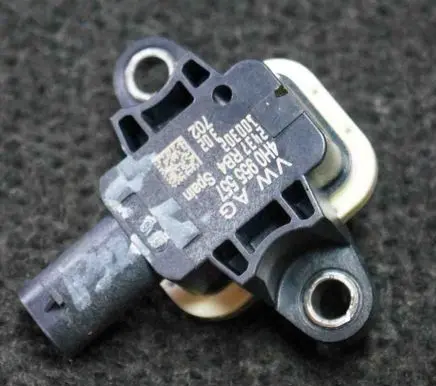 Audi A7 S7 4G Airbag deployment crash/impact sensor 4H0955557