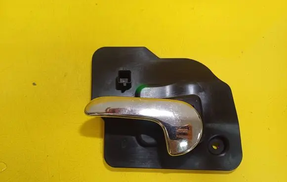 Opel Meriva A Front door interior handle 13121858