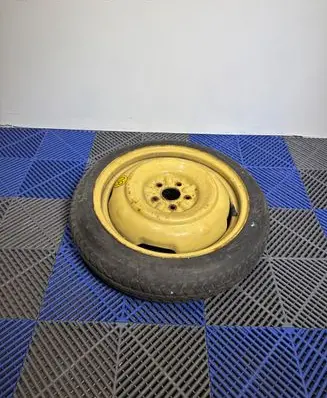 Toyota Prius (NHW20) R16 spare wheel 