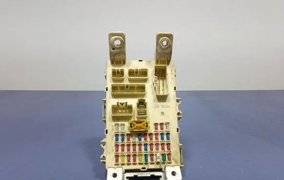 Hyundai i20 (PB PBT) Fuse box set 919501J010