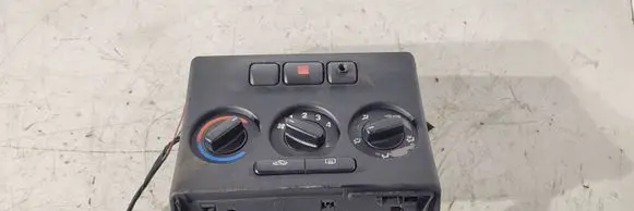 Opel Zafira A Climate control unit