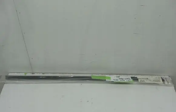 Toyota Aygo AB10 Front door trim (molding) 682100H040