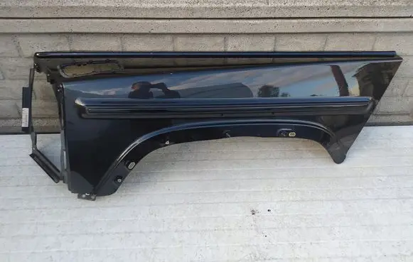 Mercedes-Benz G W463 2nd Gen Front wheel arch liner splash guards