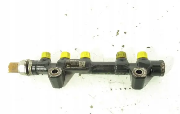 Citroen C3 Fuel main line pipe Array