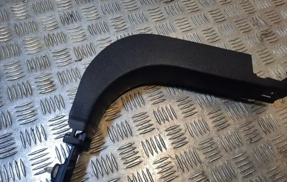 Ford Fusion II Front sill trim cover DS73F02348A