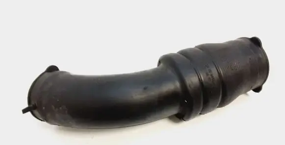 Volvo S60 Intercooler hose/pipe 08692401