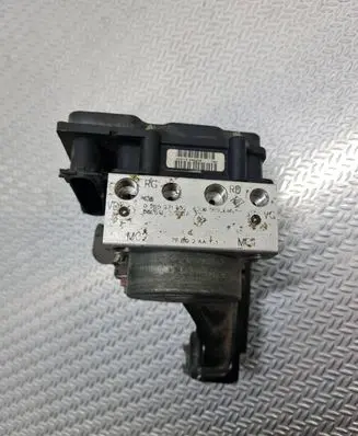 Renault Modus ABS Pump 0265231802 8200559248 77B02AA