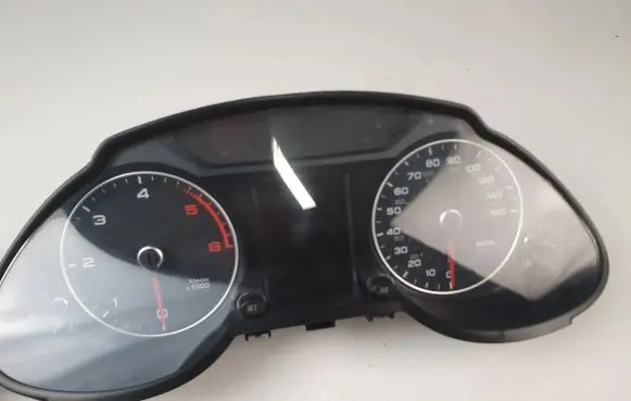 Audi Q5 SQ5 Speedometer (instrument cluster) 8R0920981P