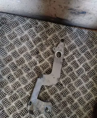 Mercedes-Benz A W177 AMG Engine mounting bracket A2600901100BA