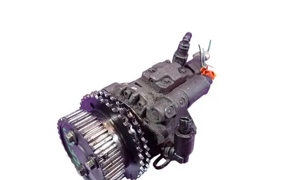 Ford Focus C-MAX Fuel injection high pressure pump 