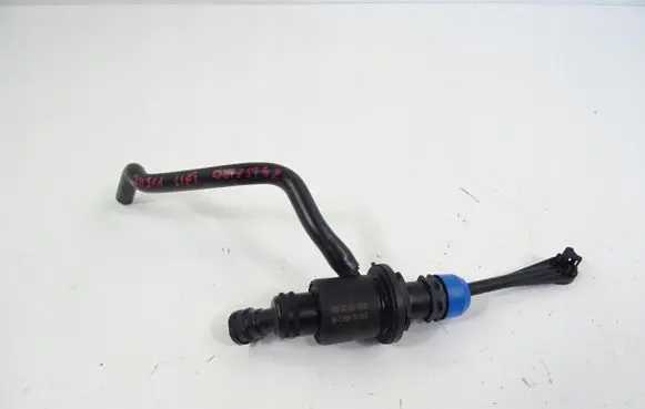 Nissan Qashqai Clutch slave cylinder 