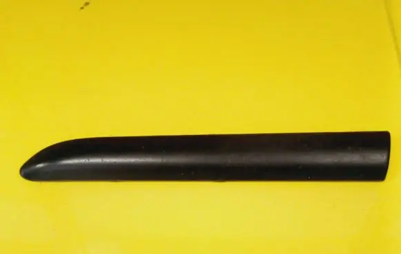 Mitsubishi Colt Rear arch trim MR957263