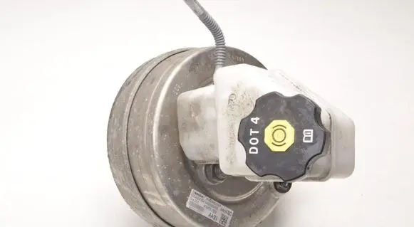 Master brake cylinder