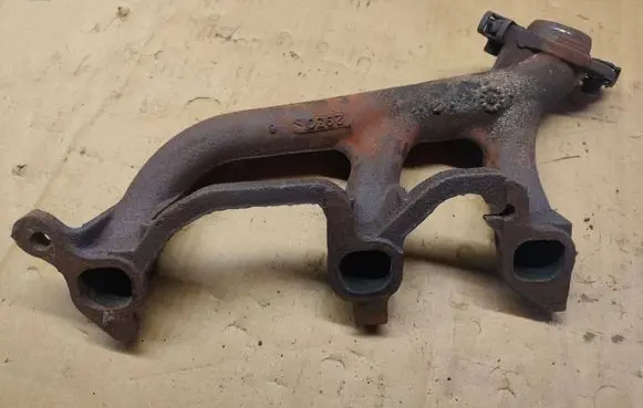 Jeep Grand Cherokee (WJ) Exhaust manifold 53010195