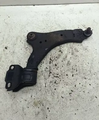 Volvo XC60 Front lower control arm/wishbone