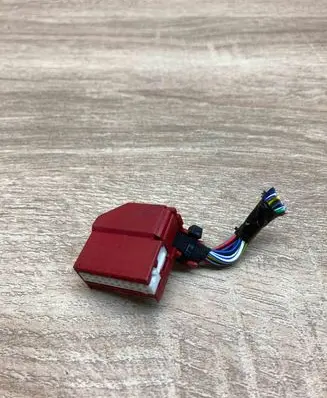 Volkswagen PASSAT B5 Plug wire 443971883B