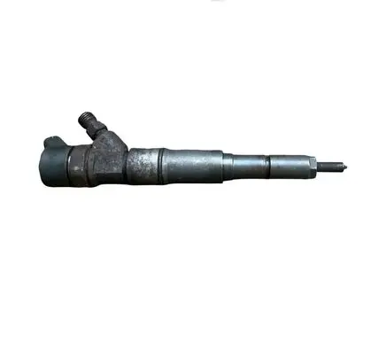 BMW 5 E39 Fuel injector 0445110049 7785983