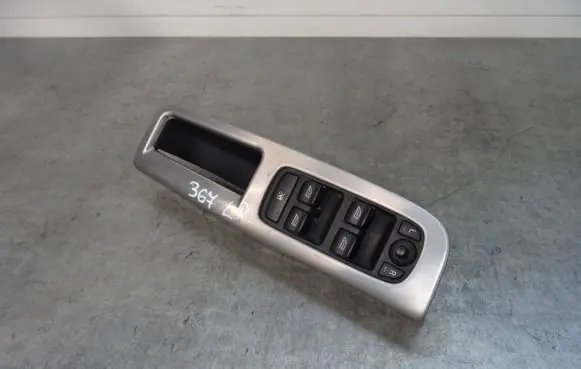 Volvo V50 Electric window control switch 30710787